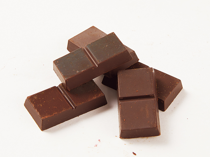 血糖値を下げる食べ物10：ハイカカオチョコレート