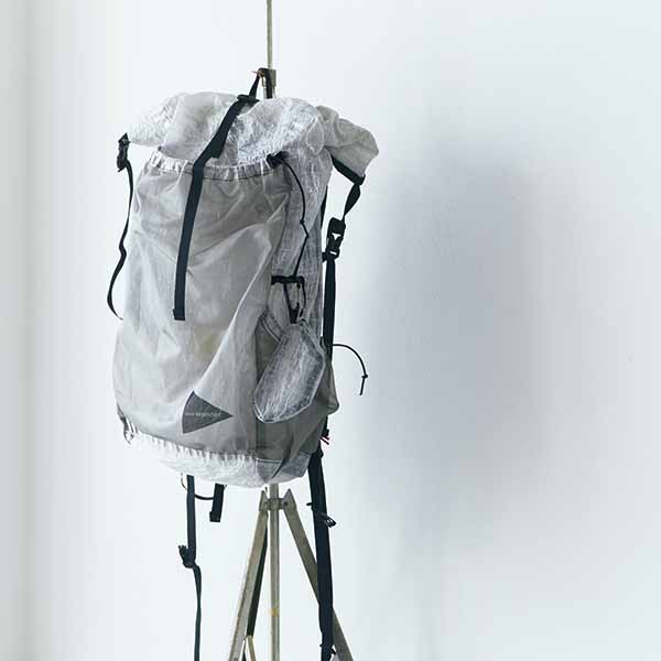 梅雨シーズンに使いたい新素材バッグ誕生！ 撥水・軽量機能が話題に