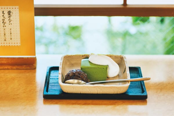 神楽坂 紀の善こだわりのおしるこを堪能！ kazumiとワヌ山の和菓子の時間