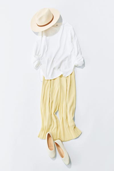 ユニクロで11,000円以下の全身コーデ｜カラバリ豊富なアイテムで楽しむ春の装い