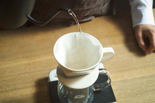 ＜ドリップ式コーヒーのおいしい淹れ方＞自宅でプロの味を再現するコツをバリスタが伝授