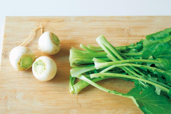 ＜野菜の葉や茎を使った一品レシピ＞食材を無駄にしない使い方を料理家が直伝