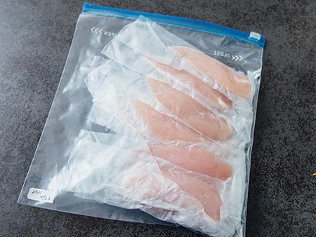 薄いお肉（鶏ささみ、豚ロースなど）の冷凍保存術