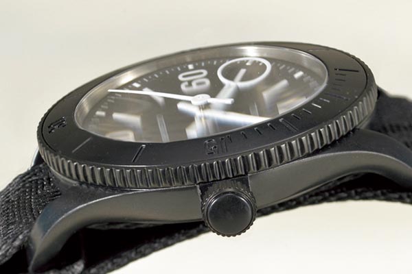 トム フォードの「N.002オーシャンプラスチック スポーツ」はサステナブルな自動巻き時計！ 注目ポイントを解説