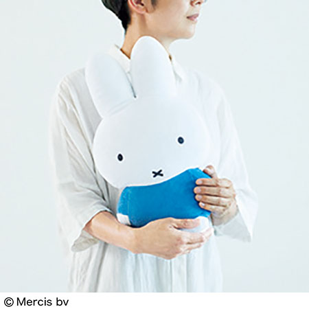 抱きしめたくなるミッフィーふんわりクッション／ 『リンネル』2022年9月号宝島チャンネル限定号（2）付録