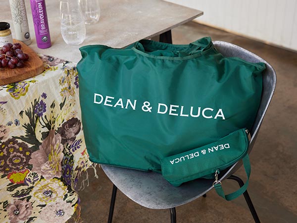 DEAN & DELUCA［ディーン＆デルーカ］レジかご買物バッグ＋ストラップ付き保冷ボトルホルダー 『ＧＬＯＷ』2022年8月号付録